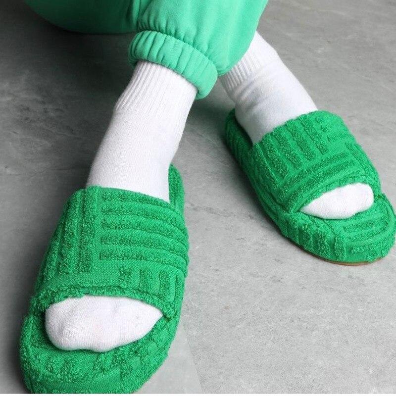 2021 Flat Furry Slippers Thick Sole Open Toe Women Slides Coffee Jasper