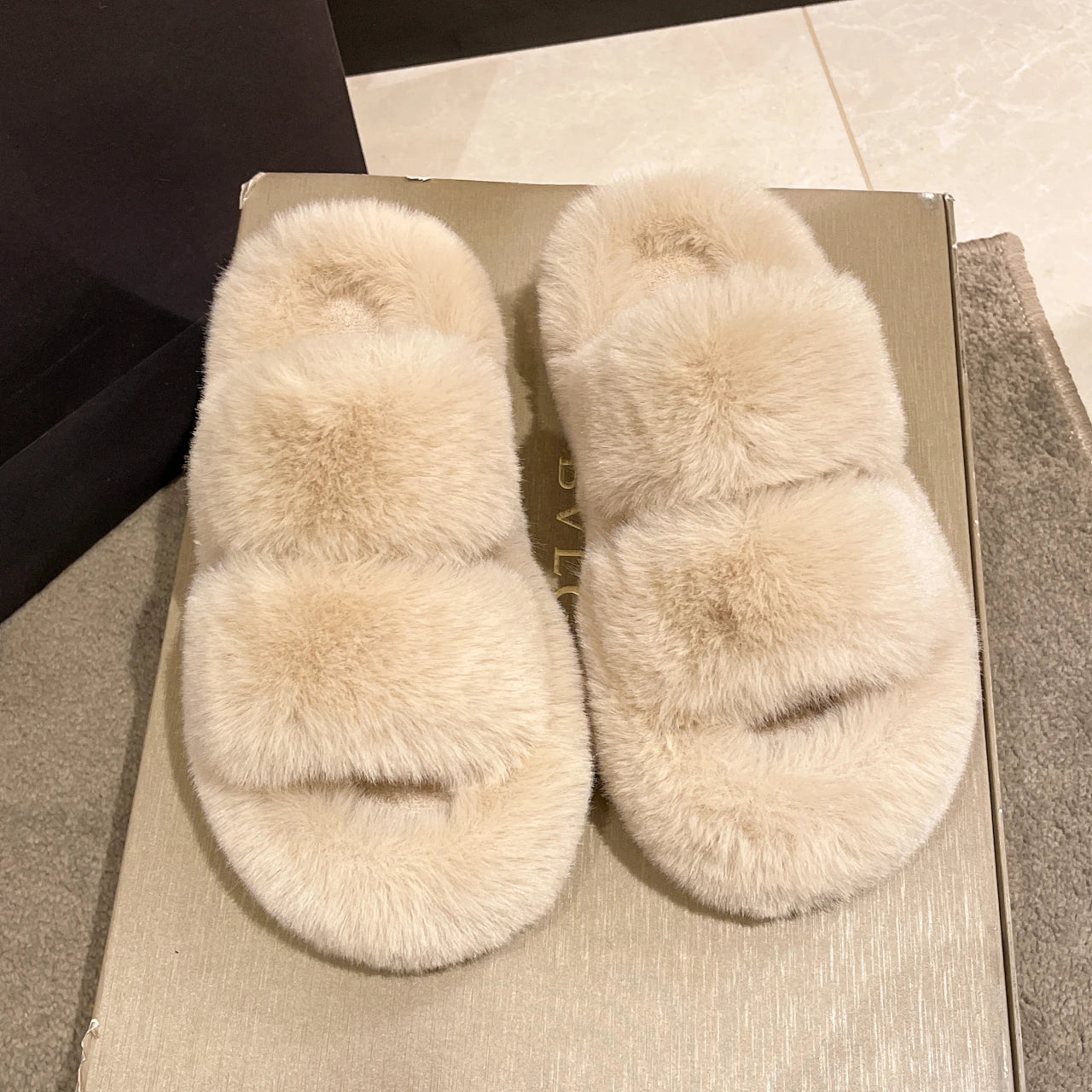 Fur Thick Sole Open Toe Slipper