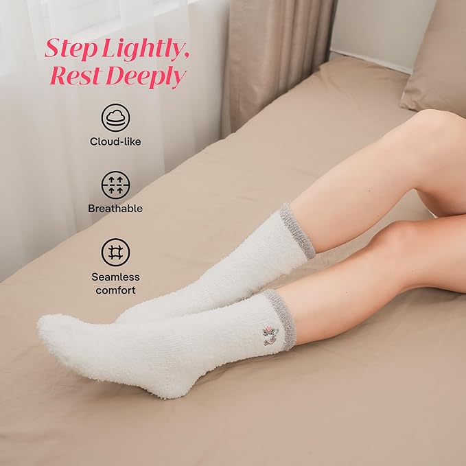 CoolMate GLOBAL Fuzzy Socks for Women Christmas Gift Box, Cozy, Soft, Stocking Stuffers, Comfy Cloud-Like Socks for Spa,Home CoolmateGlobal