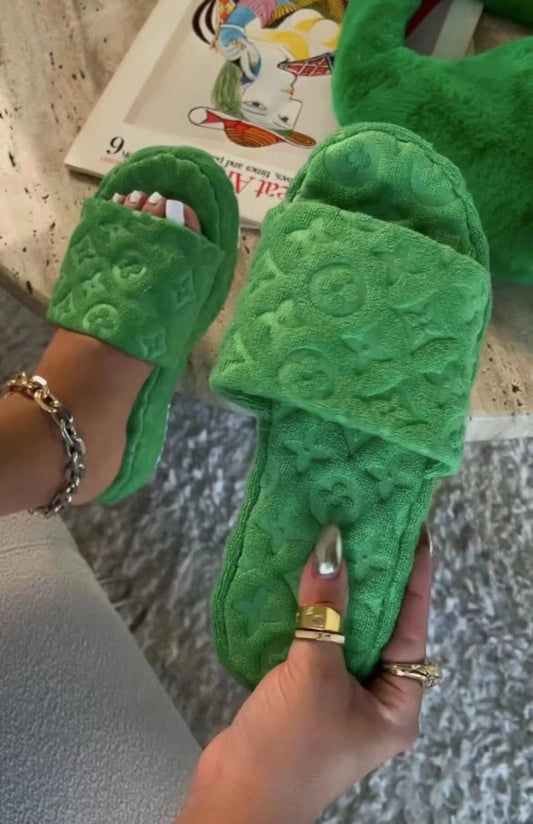 Fur Slippers for Women Flower Slides Coffee Jasper
